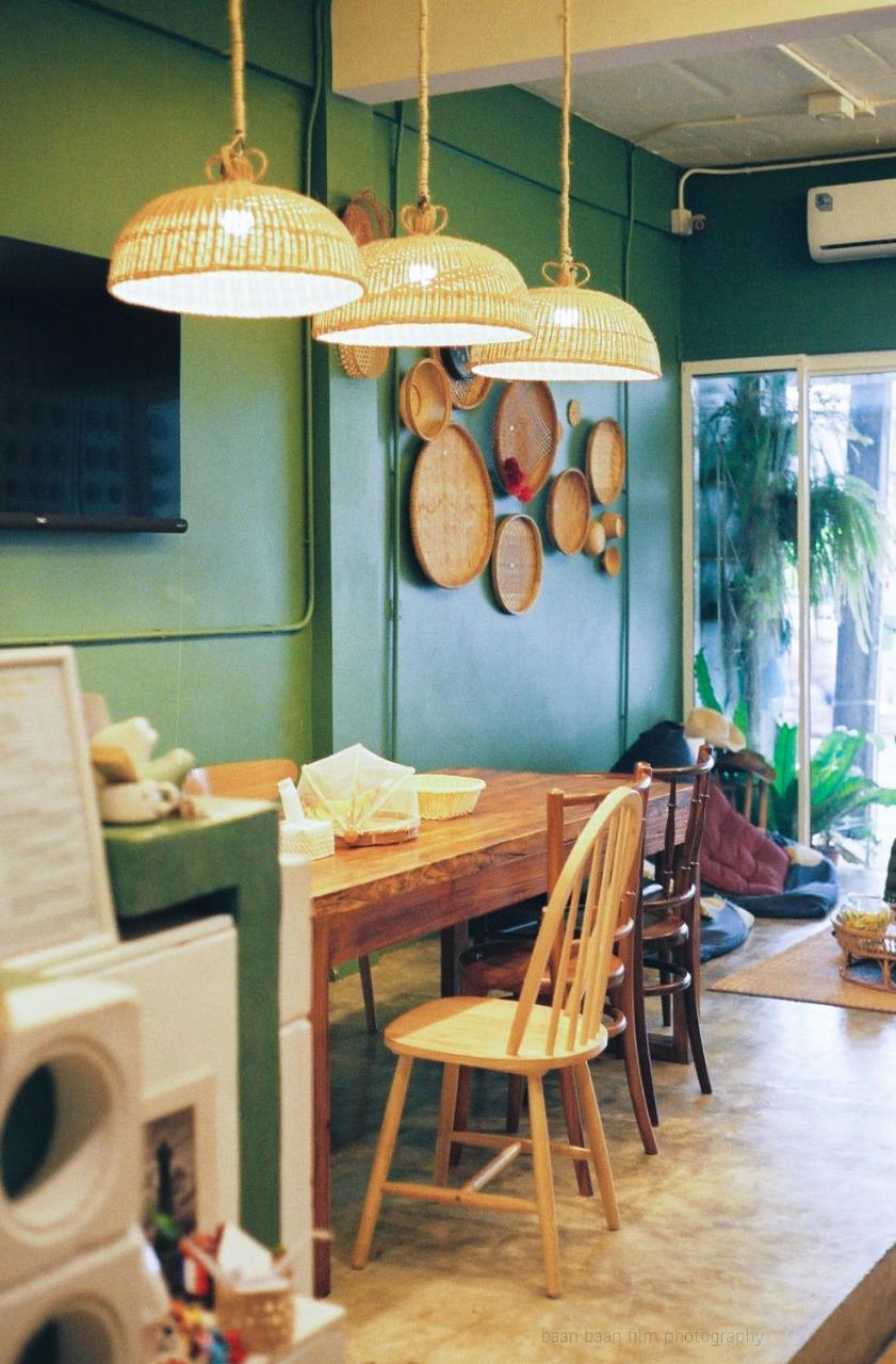 Baan Baan Hostel - Sha Plus Phuket Екстериор снимка