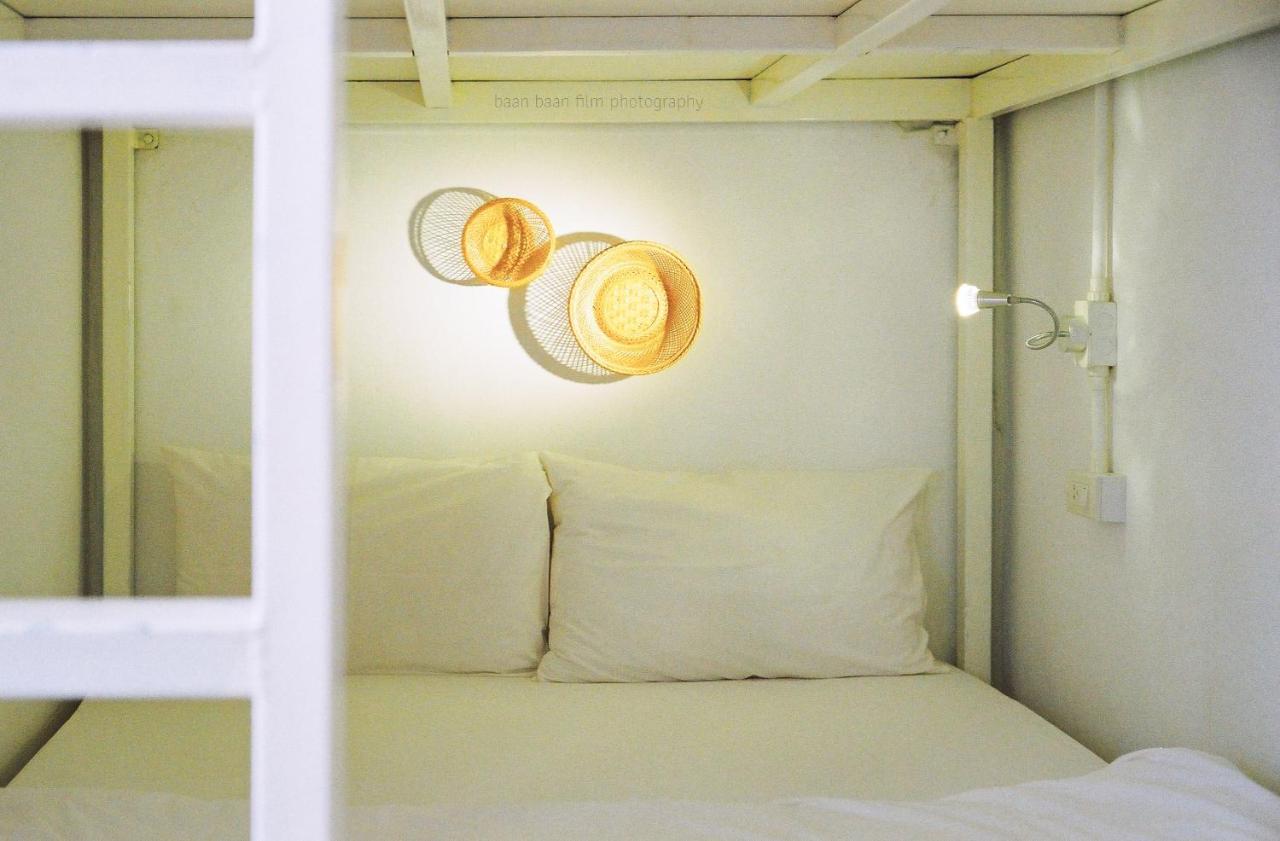 Baan Baan Hostel - Sha Plus Phuket Екстериор снимка