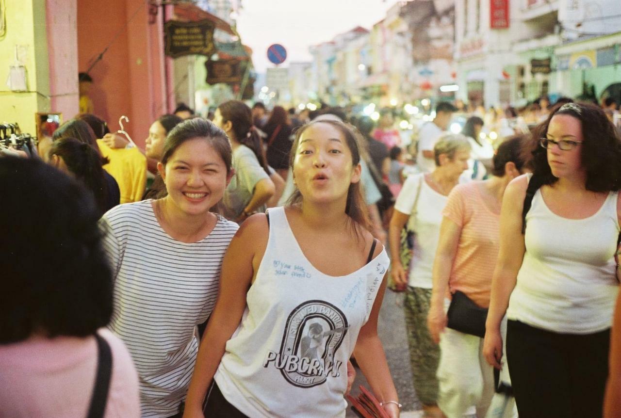 Baan Baan Hostel - Sha Plus Phuket Екстериор снимка